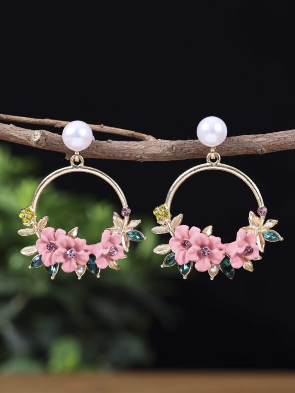 Sweet Soft Ceramic Pearl Flower Earrings With Fashionable Temperament And Floral Earrings