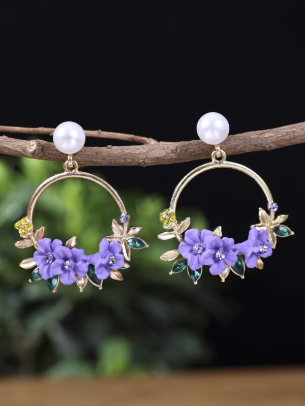 Sweet Soft Ceramic Pearl Flower Earrings With Fashionable Temperament And Floral Earrings