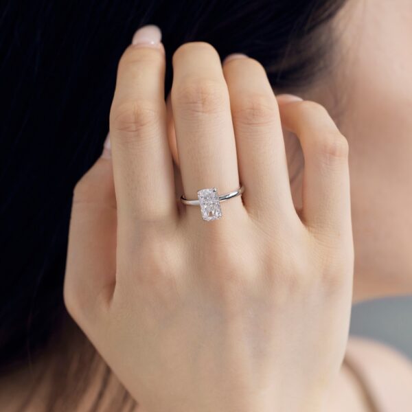 S925 Sterling Silver White Rectangular 8A Ice Flower Cut Single Diamond Simple Design Fashion High Sense Ring