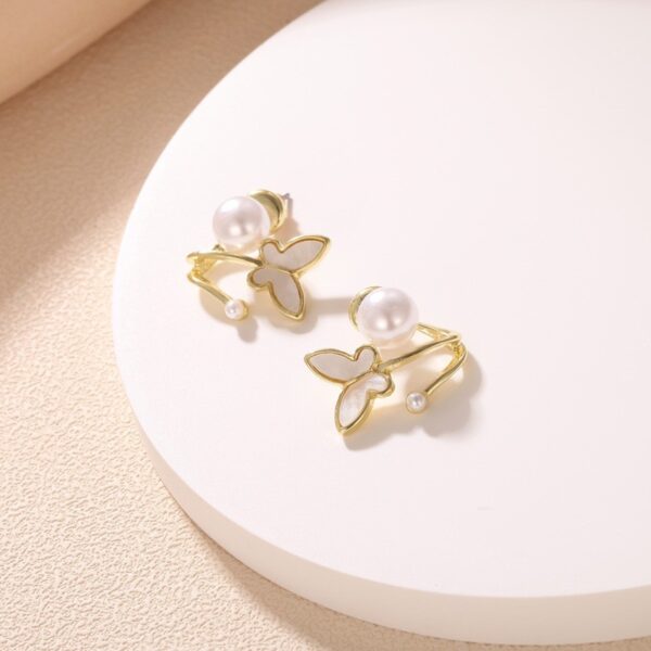 Small Niche Design, Pearl Shell, Butterfly Earrings, Female Korean Personality, Simple And Versatile Temperament, Fashionable Earrings And Earrings